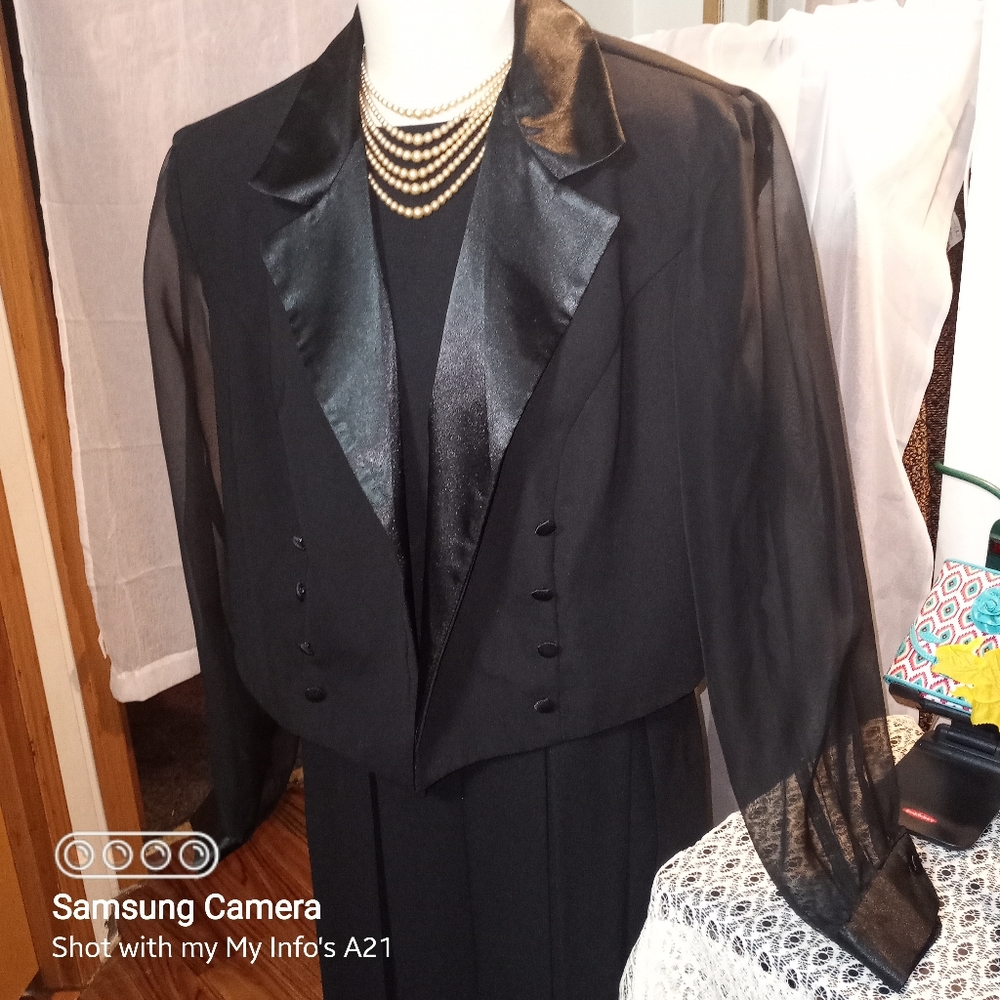Hellen Blake  Evening  jacket med.